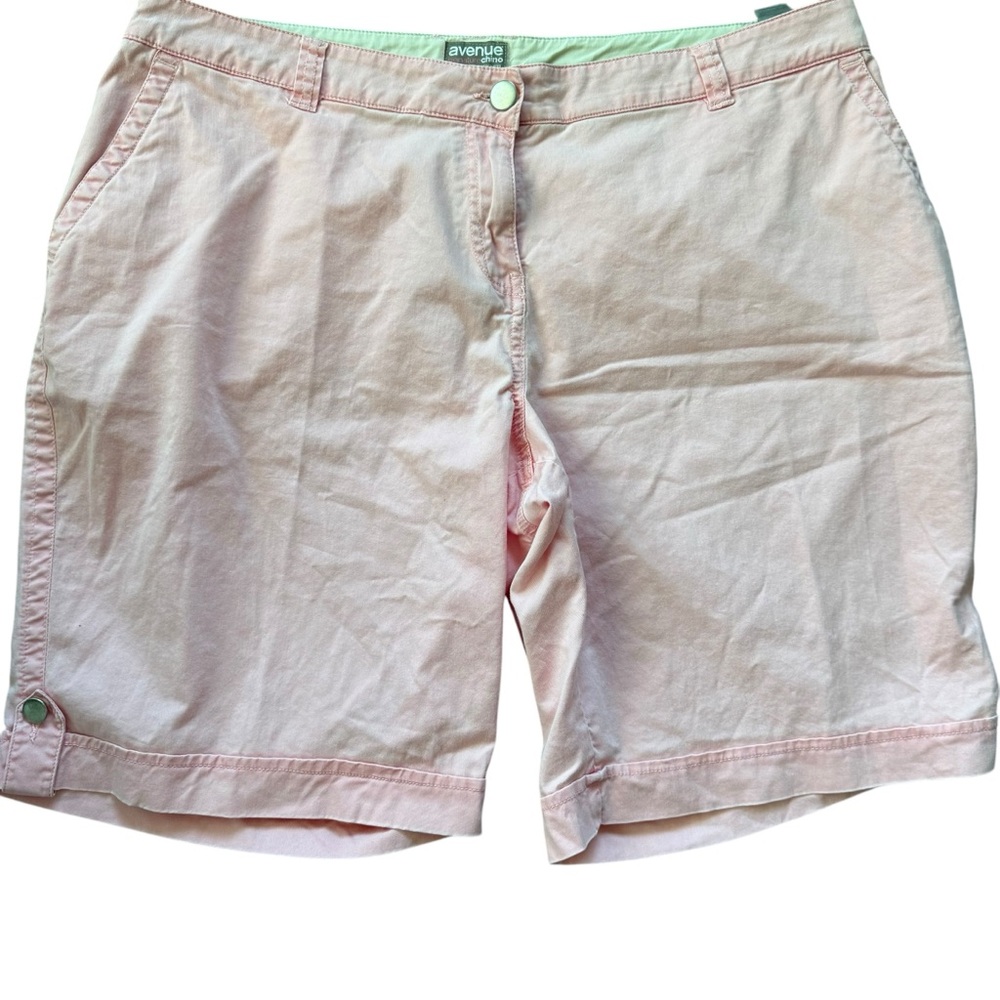 Avenue Signature Chino Shorts Womens Size 16 Pink Stonewashed